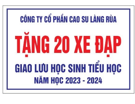 Doanh nghiệp cao su làng Rùa trao tặng 20 chiếc xe đạp